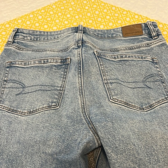 American eagle mom jeans size 6 short - Picture 8 of 8
